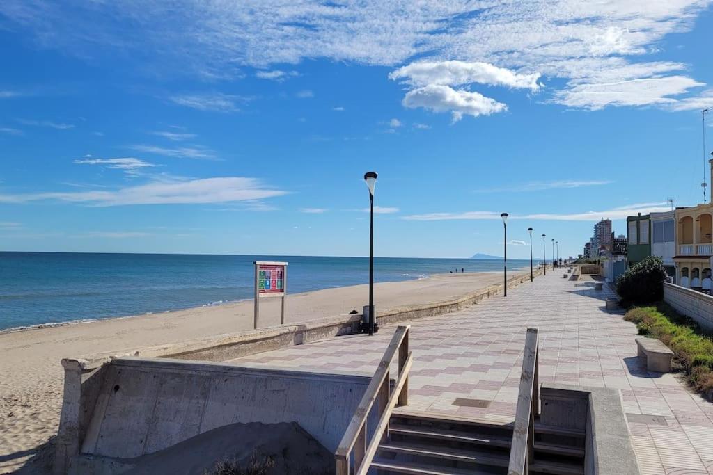 Beachfront House, Valencia, Wifi, Paddle Surf Board, Incredible Views Sueca Luaran gambar
